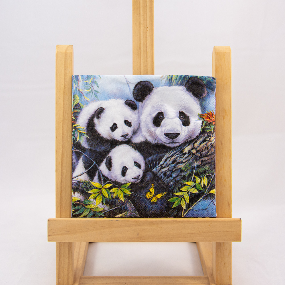 Lille serviet med pandaer